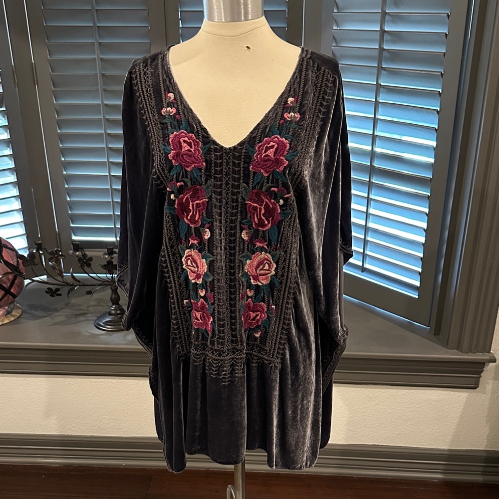 Johnny Was charcoal Tunic with Pink Floral Embroidery